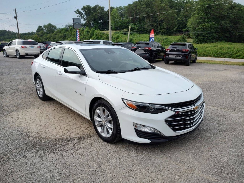 2024 Chevrolet Malibu Image 4