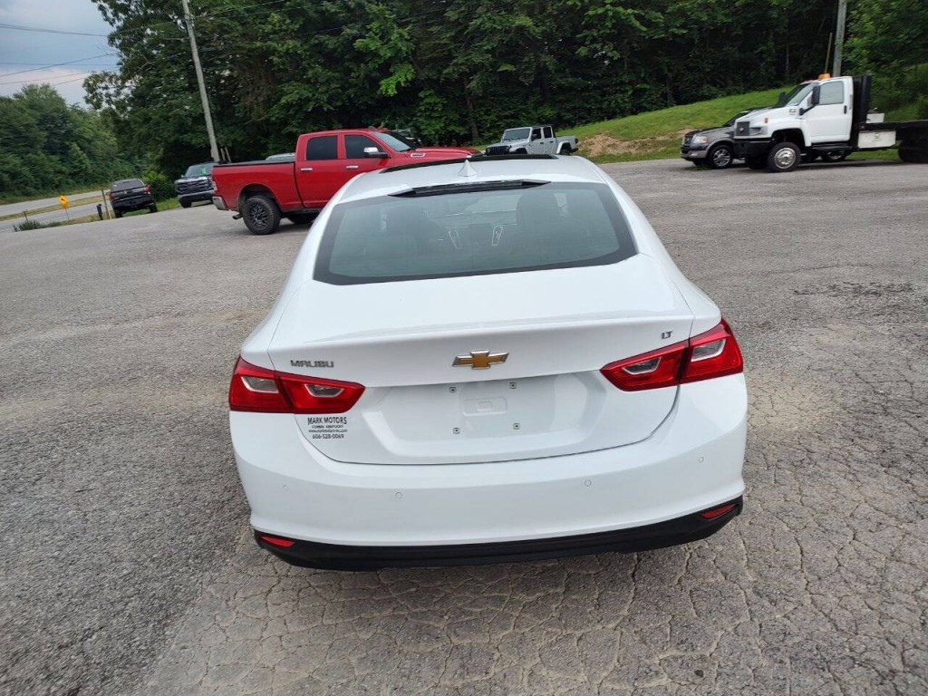 2024 Chevrolet Malibu Image 7