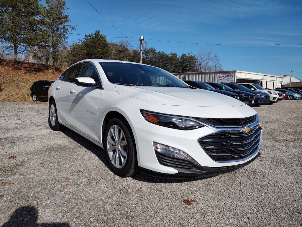 2024 Chevrolet Malibu Image 4