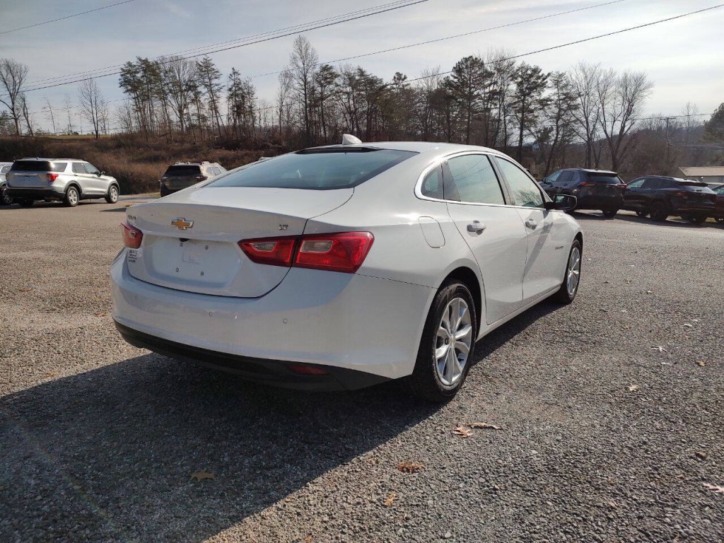 2024 Chevrolet Malibu Image 7