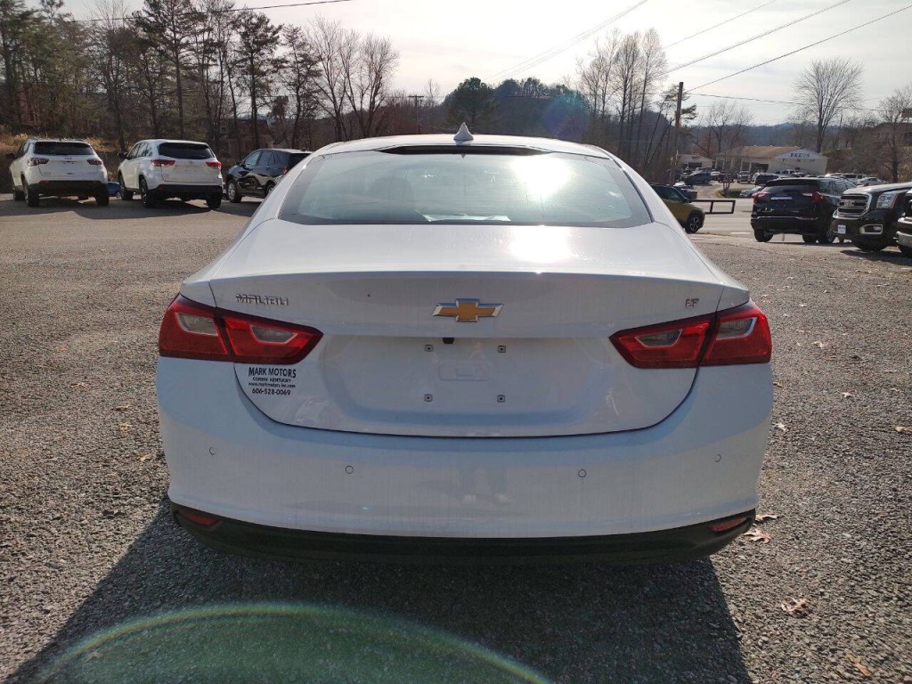 2024 Chevrolet Malibu Image 8