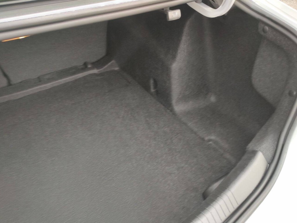 2024 Chevrolet Malibu Image 28