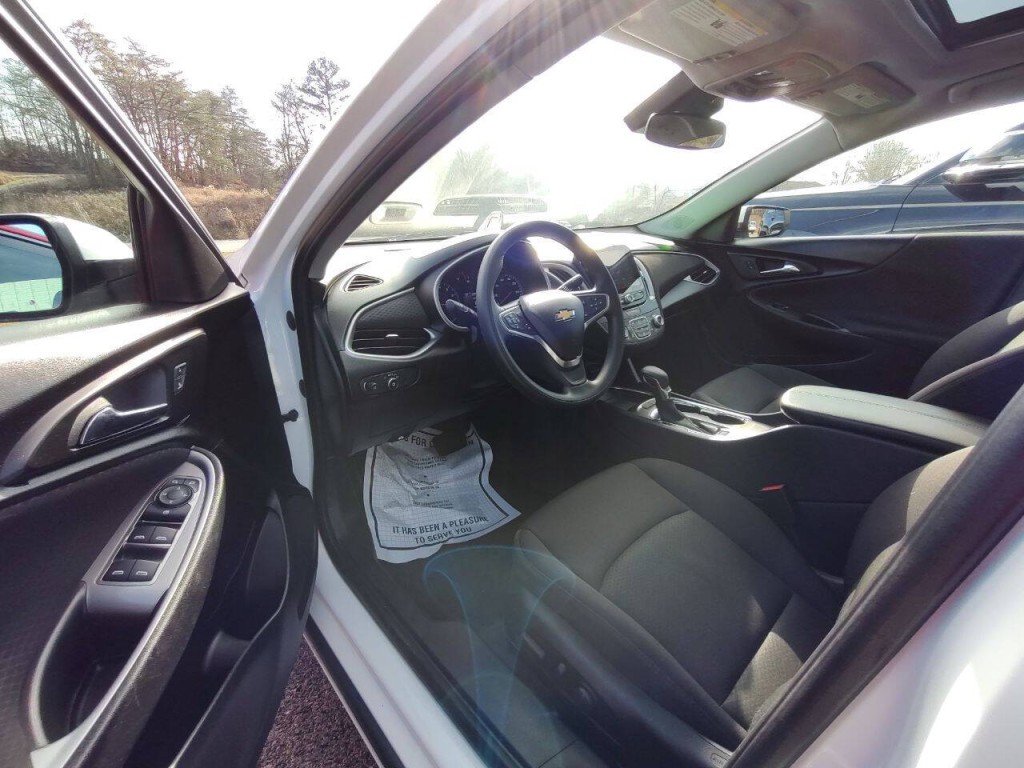 2024 Chevrolet Malibu Image 65