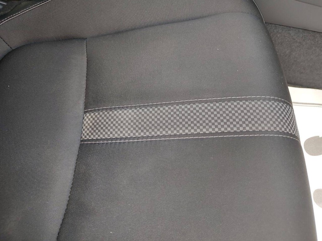 2020 Honda Civic Image 32