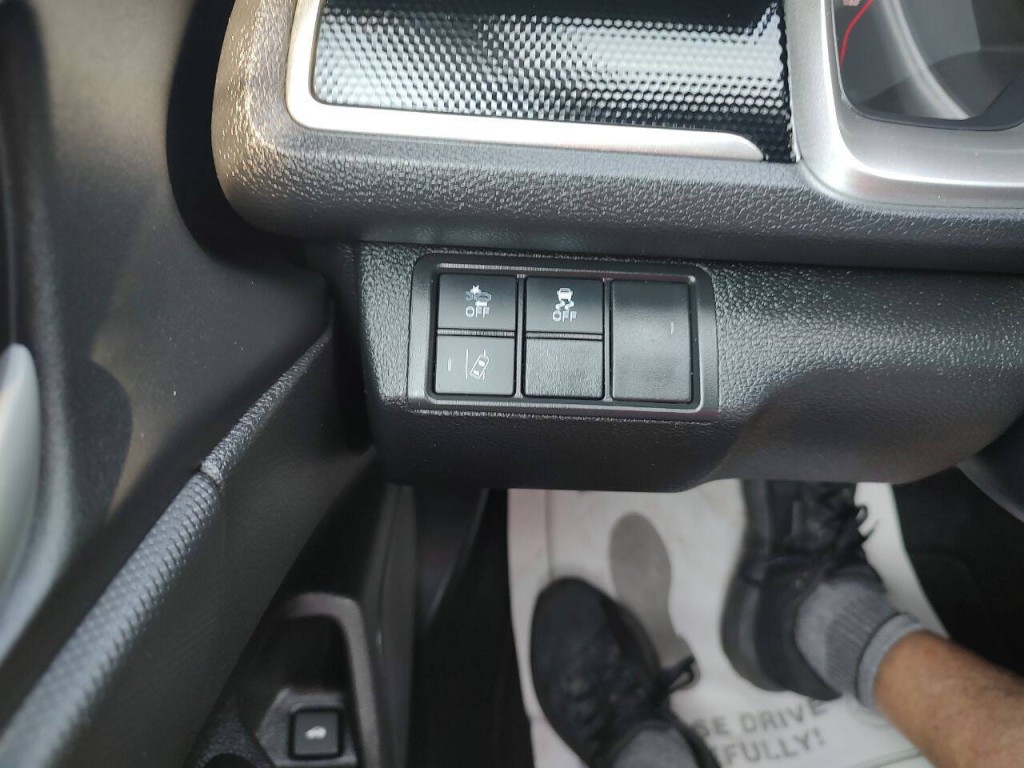 2020 Honda Civic Image 45