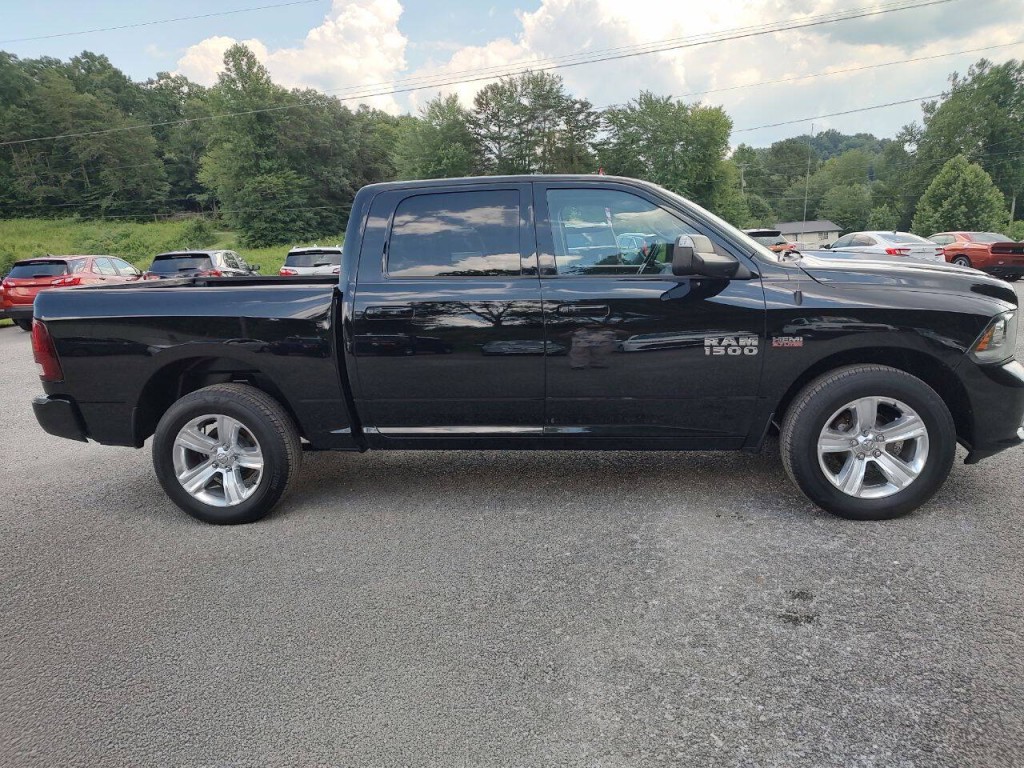 2014 RAM 1500 Image 5