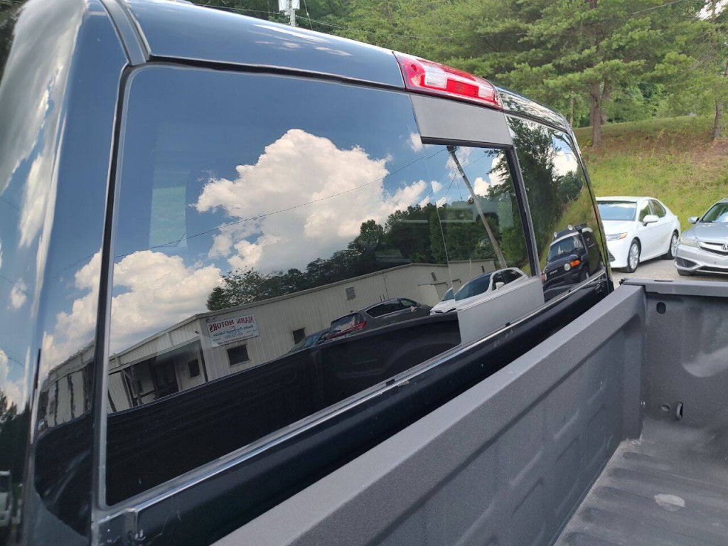 2014 RAM 1500 Image 14