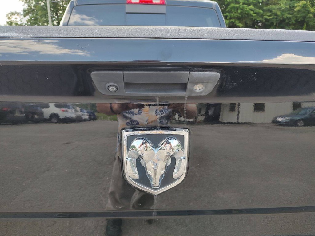 2014 RAM 1500 Image 16