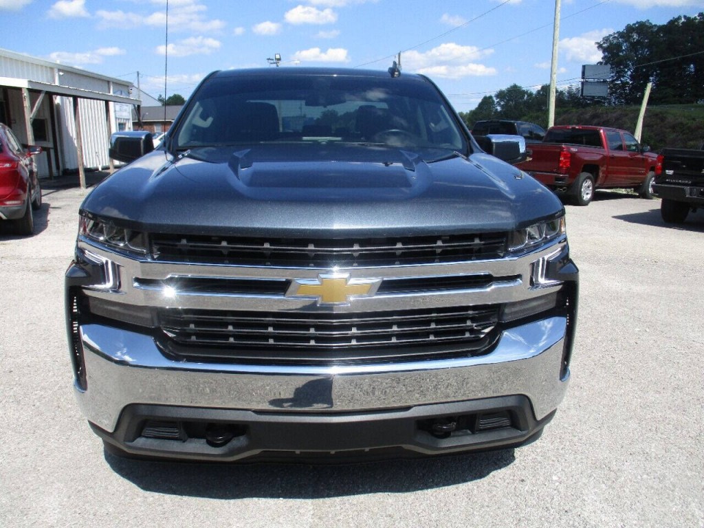 2021 Chevrolet Silverado 1500 Image 3
