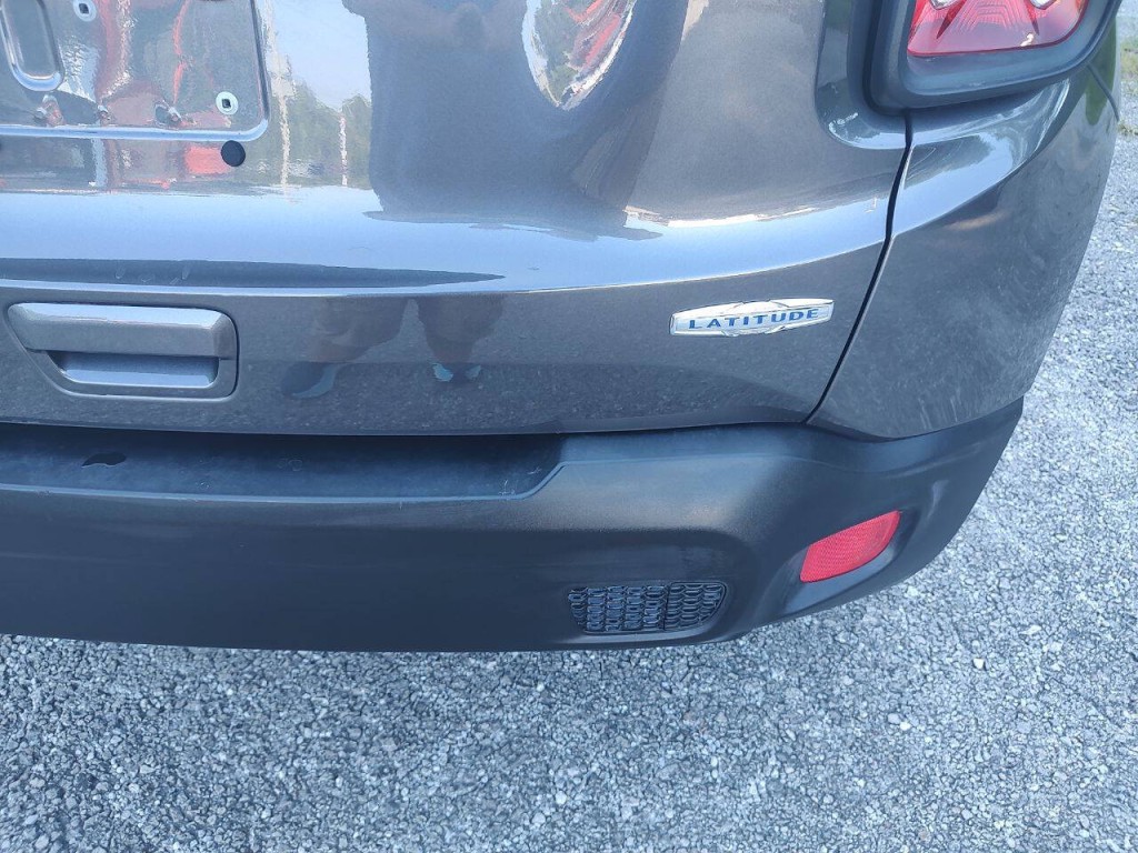 2018 Jeep Renegade Image 17
