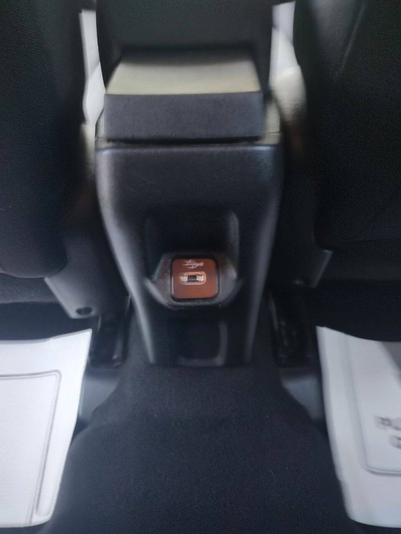 2018 Jeep Renegade Image 27