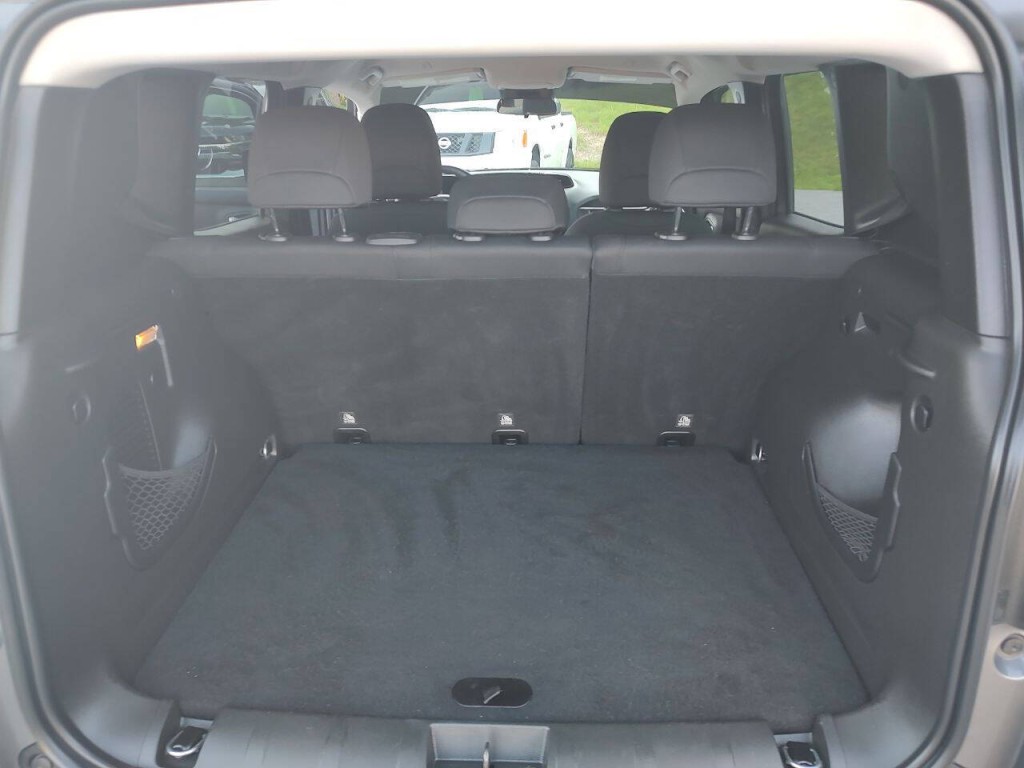 2018 Jeep Renegade Image 29