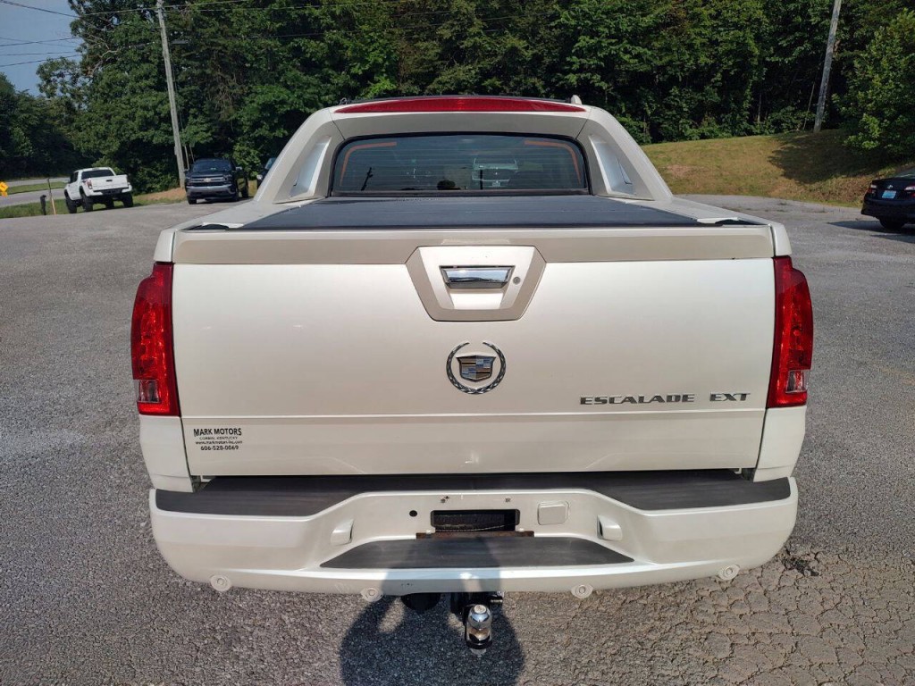 2006 Cadillac Escalade Image 7