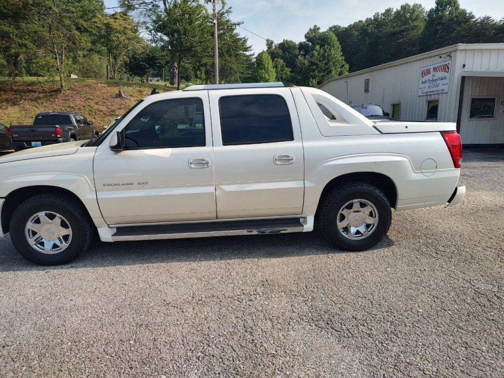 2006 Cadillac Escalade Image 9