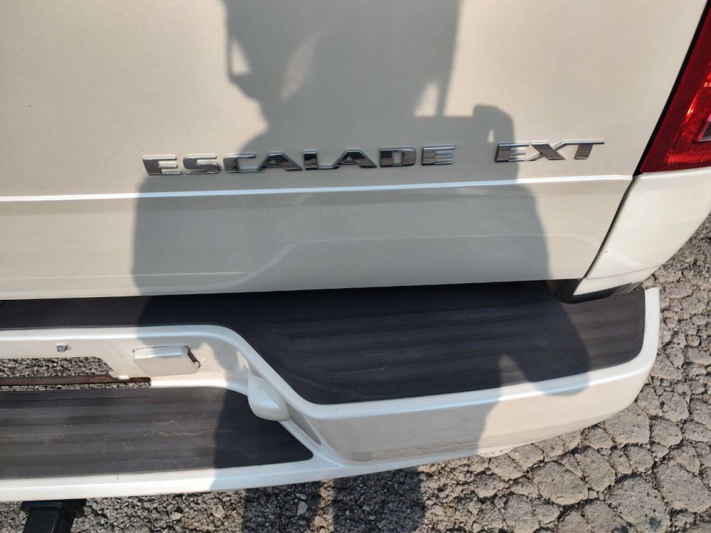 2006 Cadillac Escalade Image 20