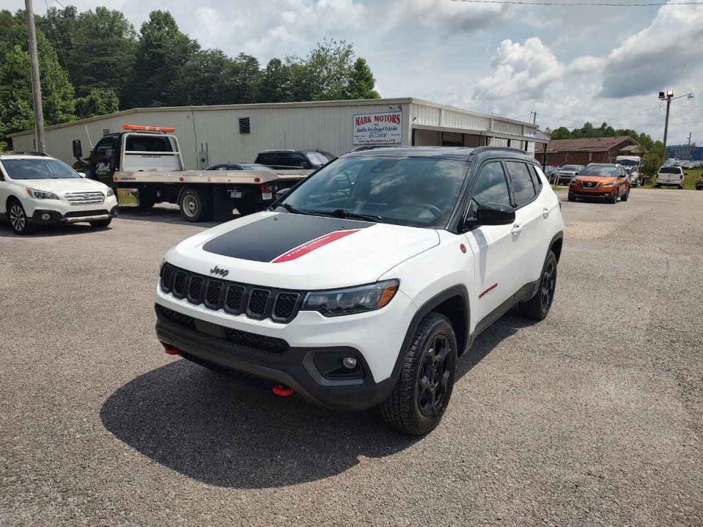 2023 Jeep Compass Image 2