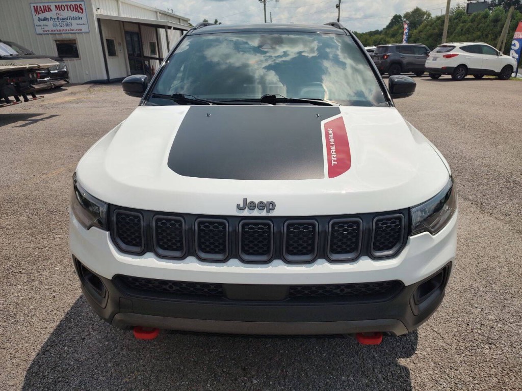 2023 Jeep Compass Image 3