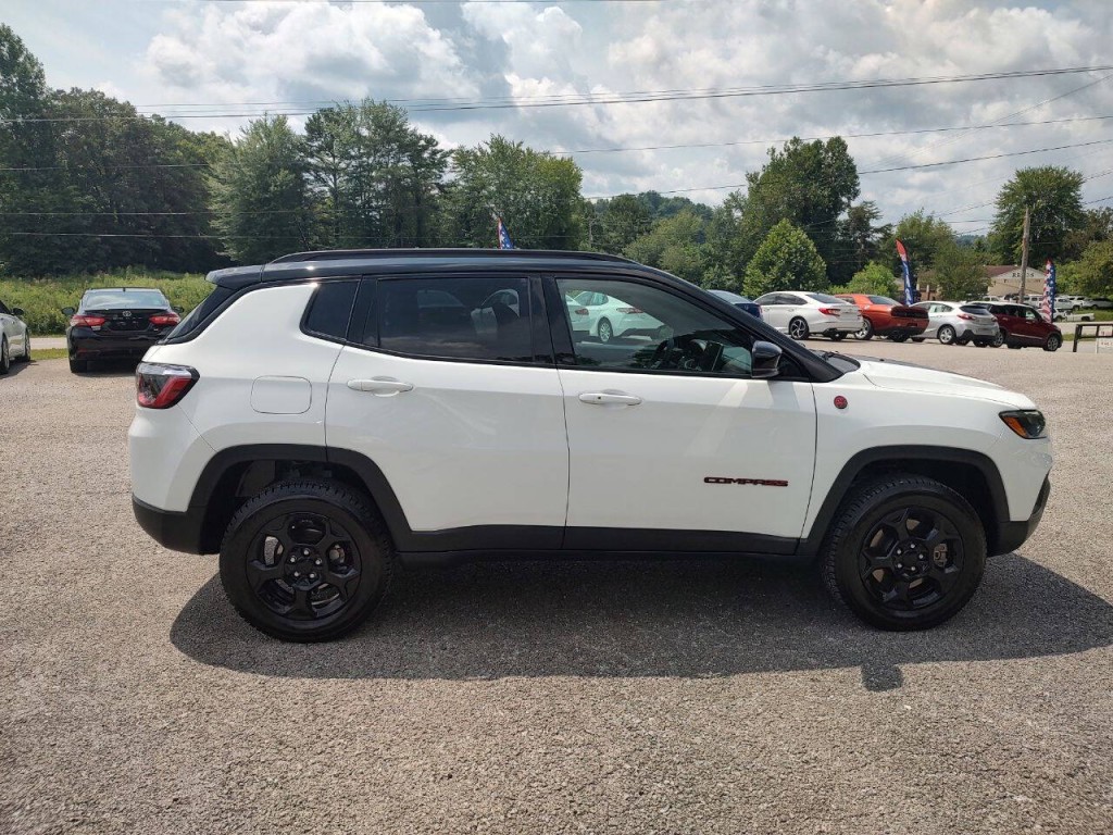 2023 Jeep Compass Image 5