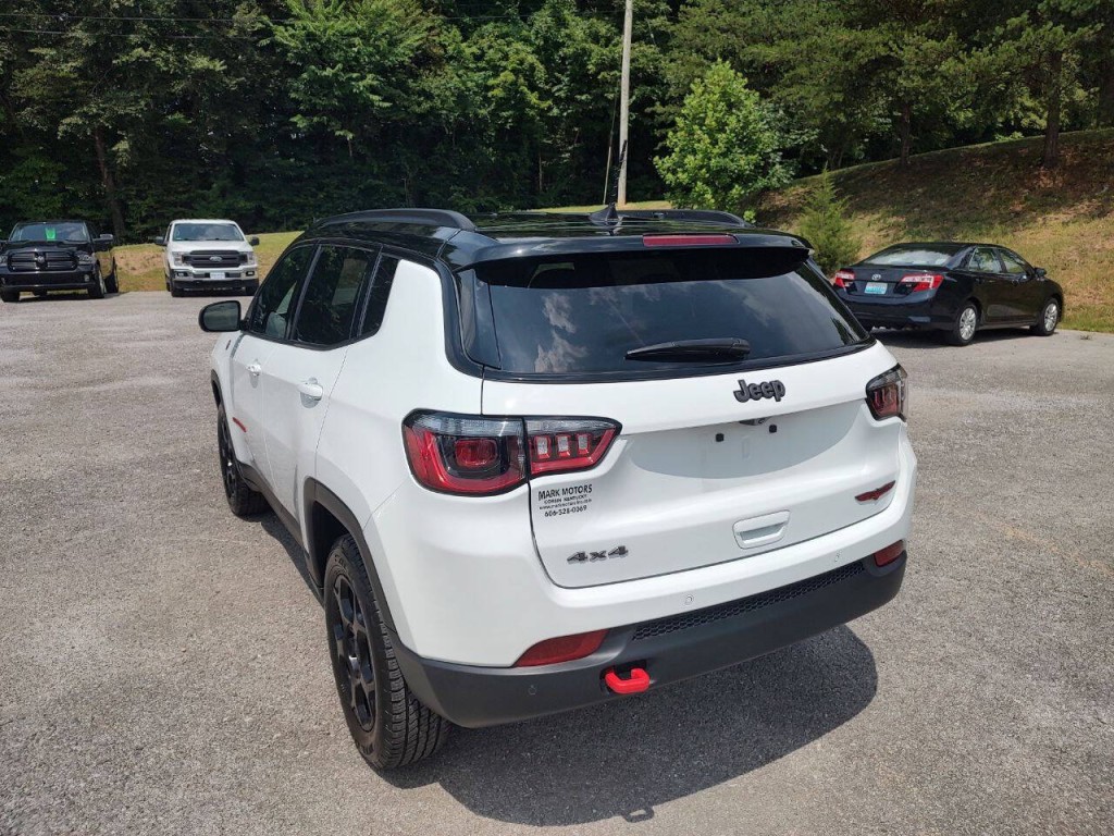2023 Jeep Compass Image 8