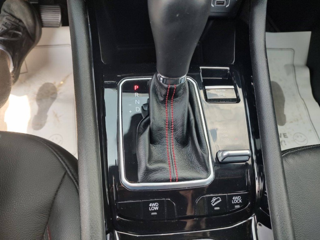 2023 Jeep Compass Image 42