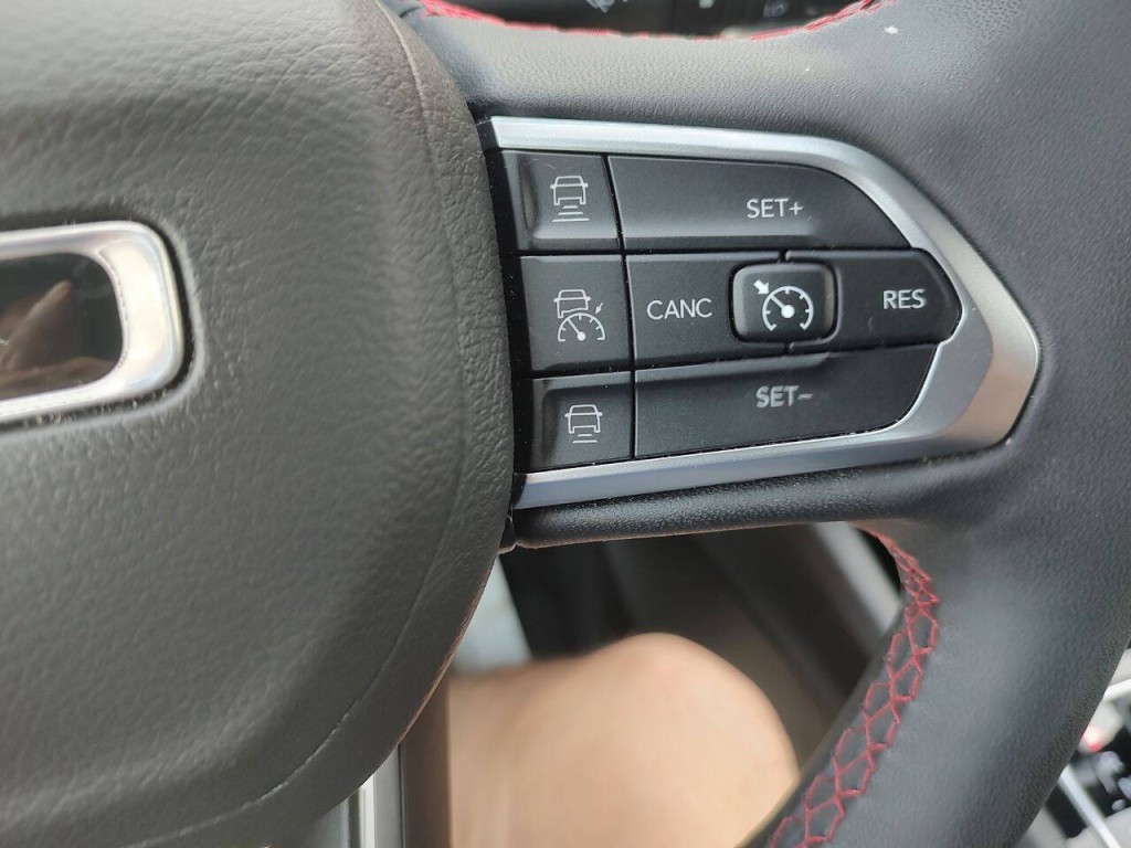 2023 Jeep Compass Image 46