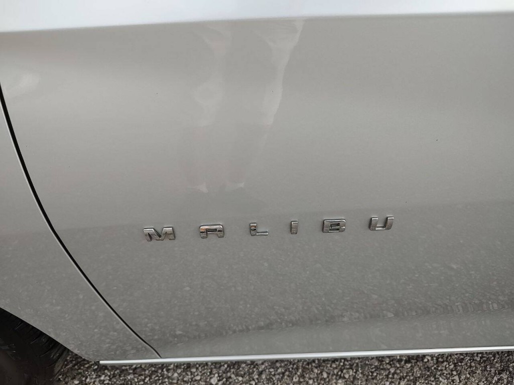 2020 Chevrolet Malibu Image 14