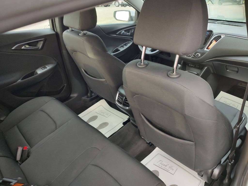 2020 Chevrolet Malibu Image 35