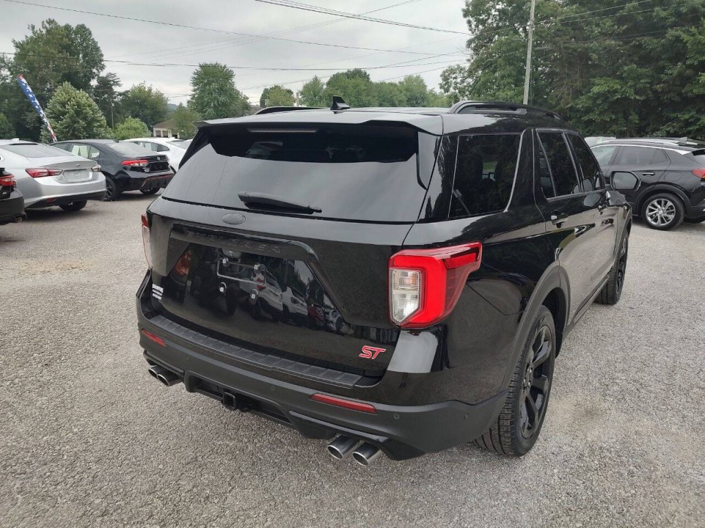 2020 Ford Explorer Image 7