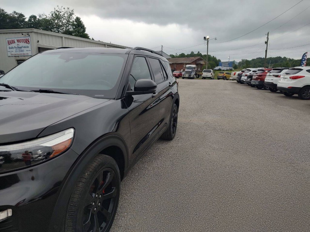 2020 Ford Explorer Image 12
