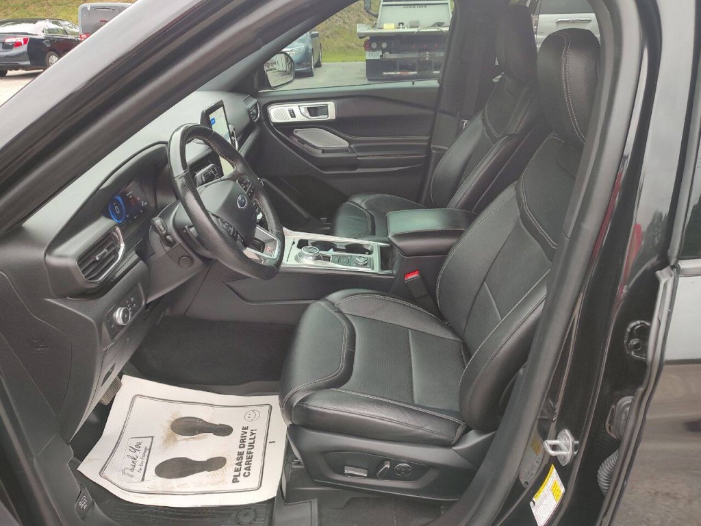 2020 Ford Explorer Image 21