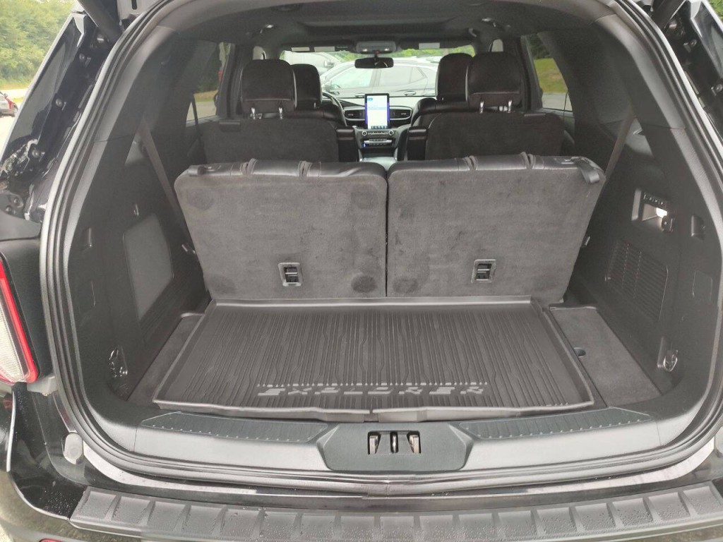2020 Ford Explorer Image 33