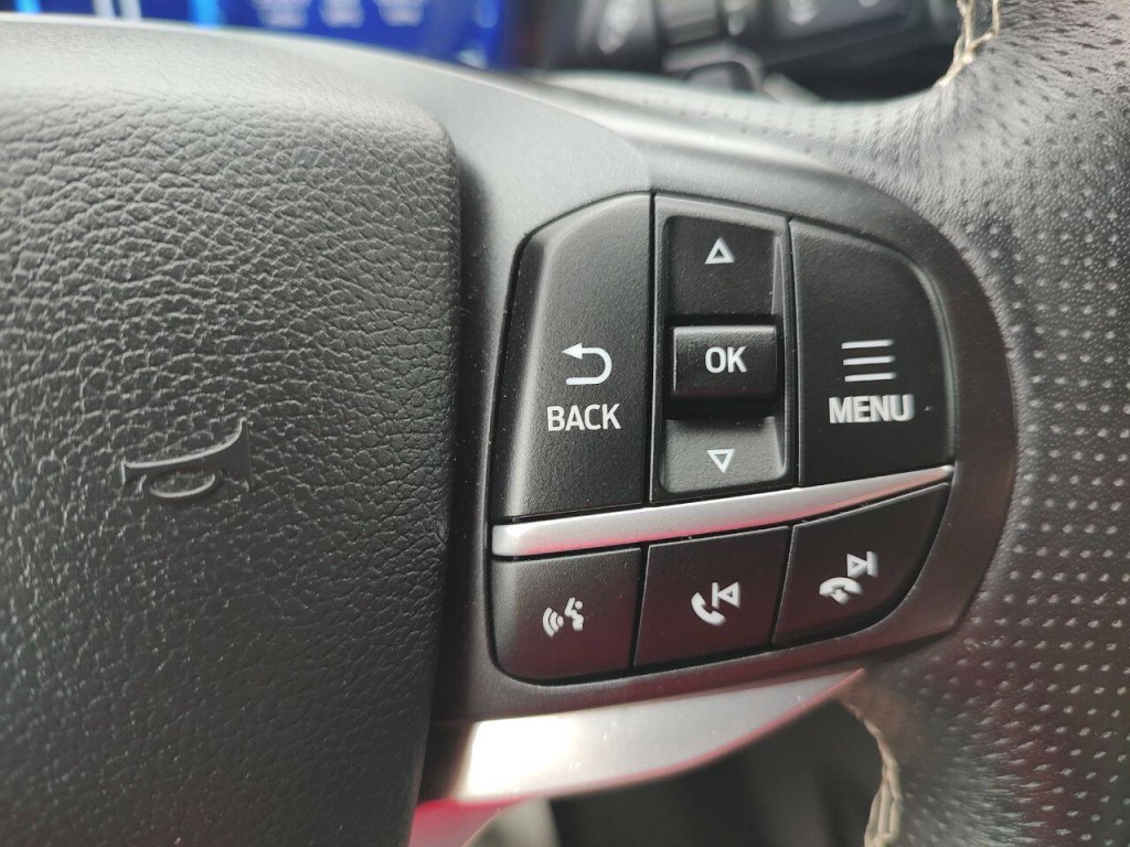 2020 Ford Explorer Image 53