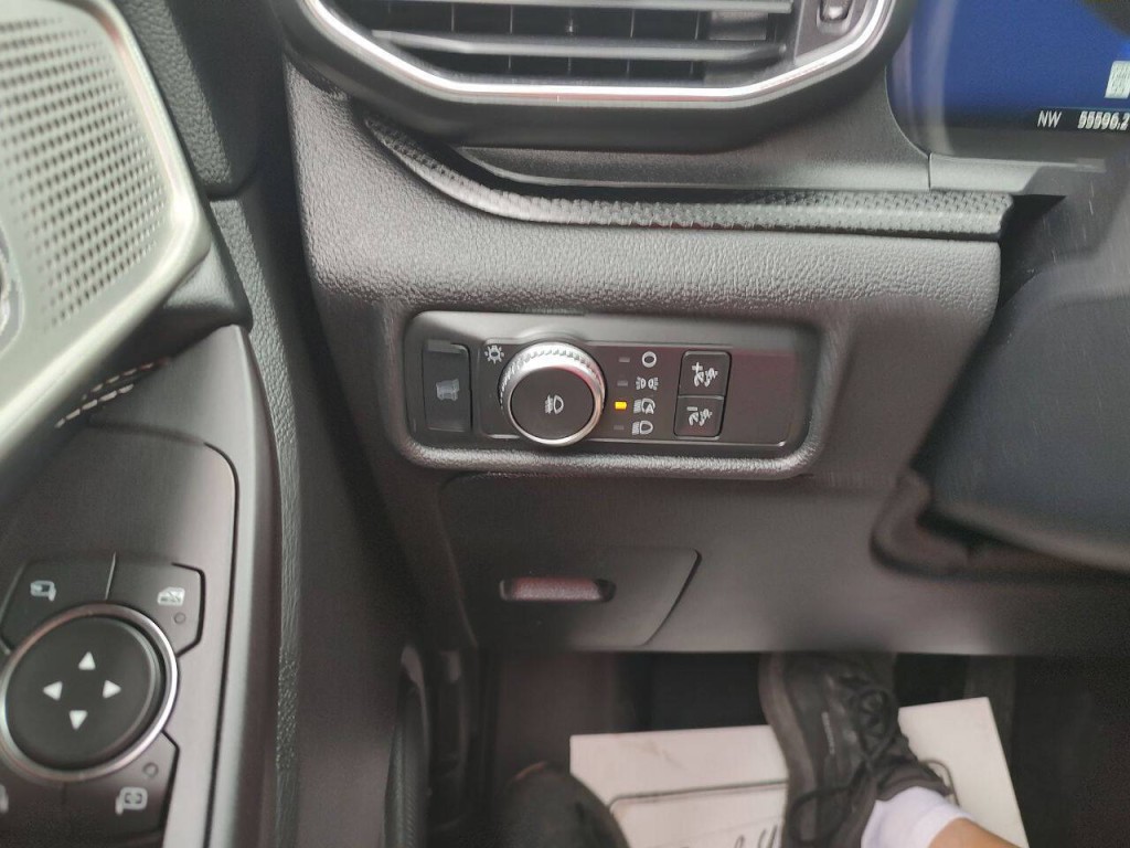 2020 Ford Explorer Image 55