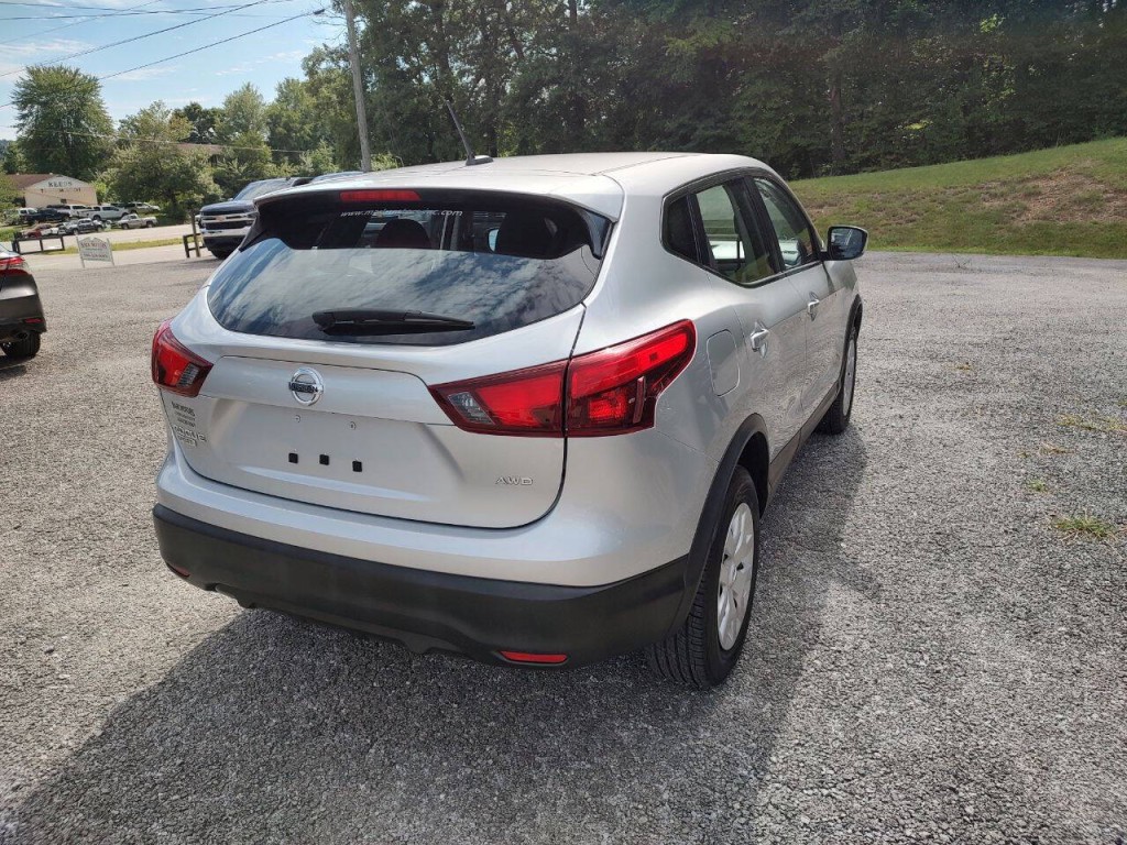 2019 Nissan Rogue Image 6