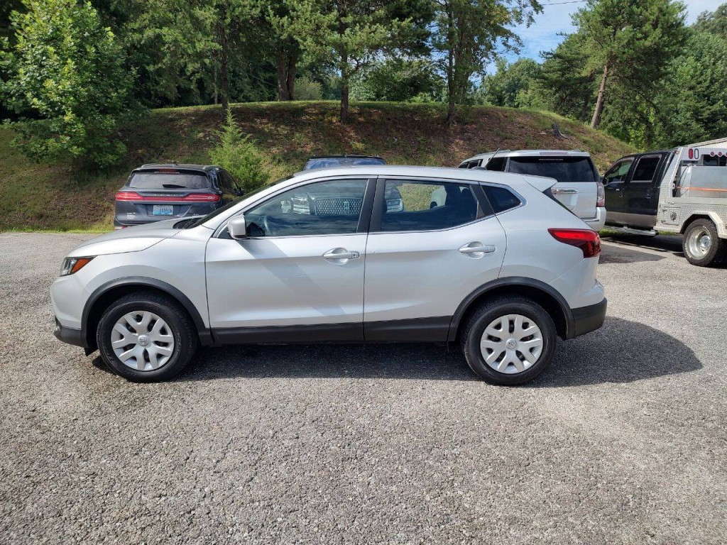 2019 Nissan Rogue Image 9