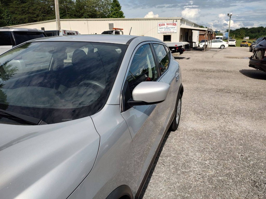 2019 Nissan Rogue Image 11