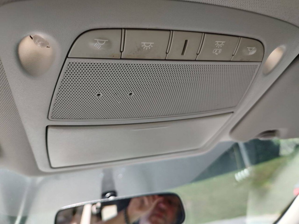 2019 Nissan Rogue Image 31