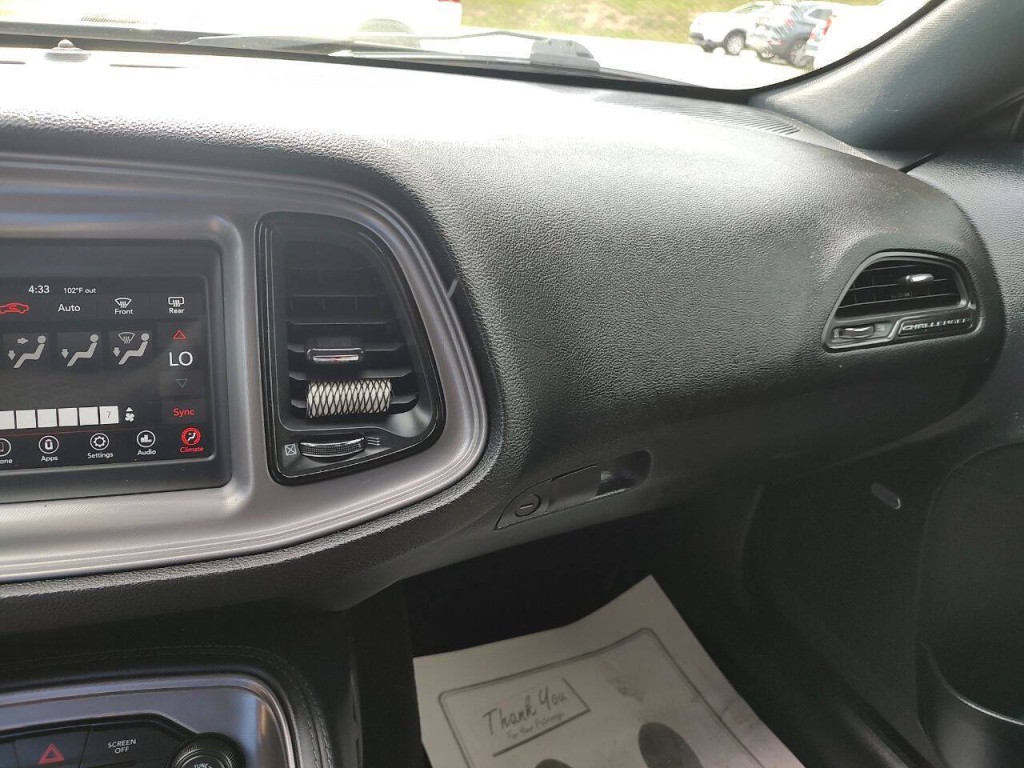2023 Dodge Challenger Image 39