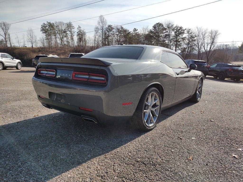 2023 Dodge Challenger Image 7