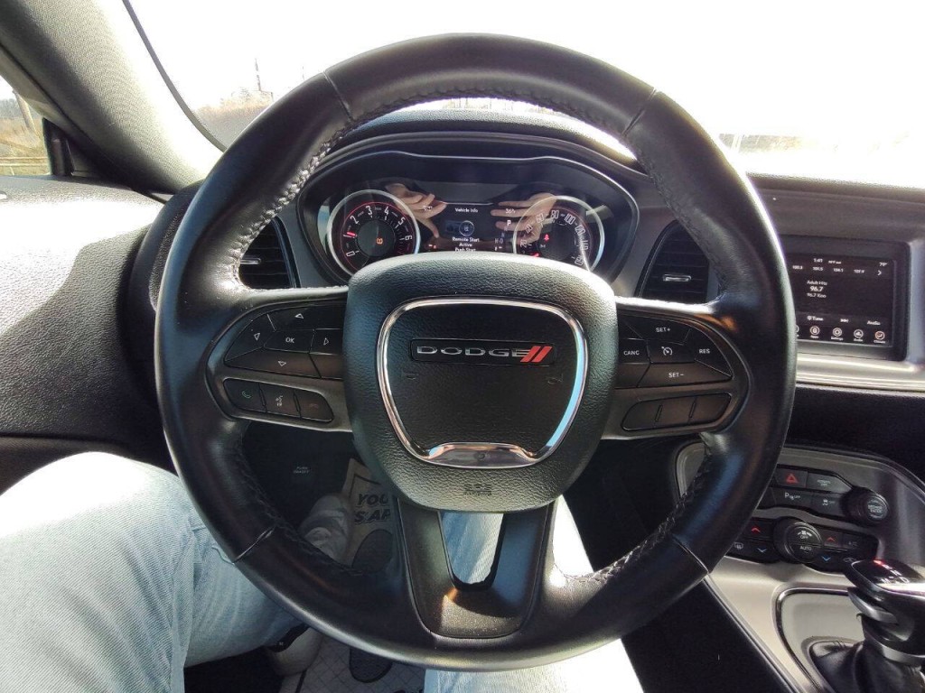 2023 Dodge Challenger Image 39