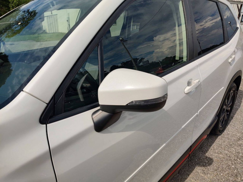 2019 Subaru Forester Image 12