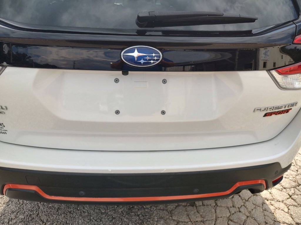 2019 Subaru Forester Image 17