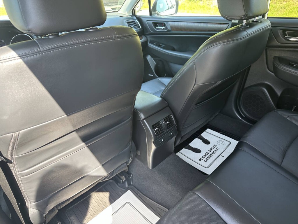 2016 Subaru Outback Image 26