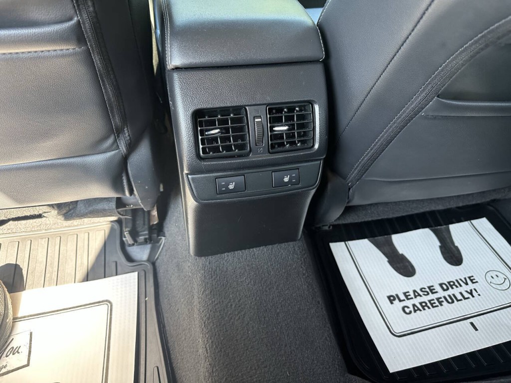 2016 Subaru Outback Image 28