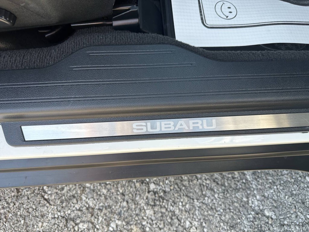 2016 Subaru Outback Image 39