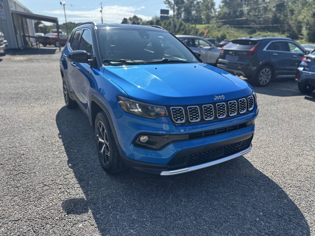 2025 Jeep Compass Image 4