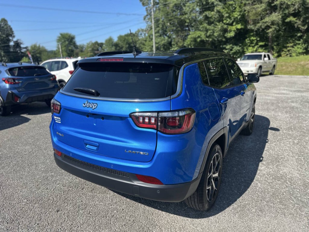 2025 Jeep Compass Image 6