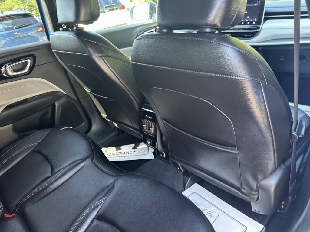 2025 Jeep Compass Image 33