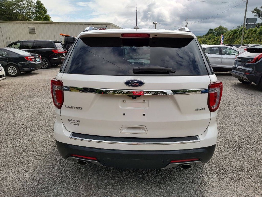 2018 Ford Explorer Image 7