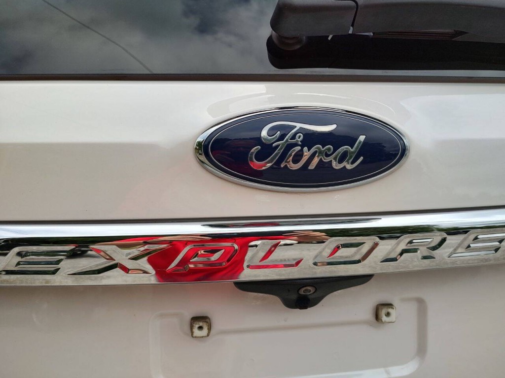 2018 Ford Explorer Image 15